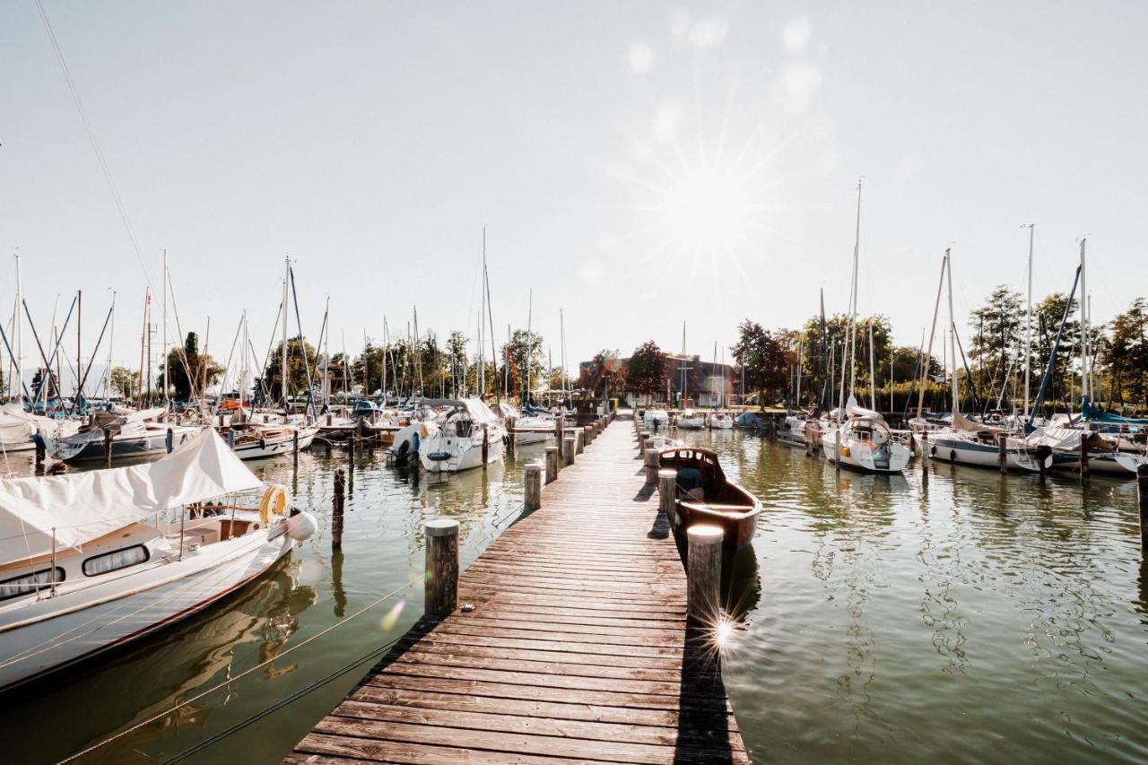 Chiemsee Ferienwohnung Gartenblick برين ام شيميسي المظهر الخارجي الصورة